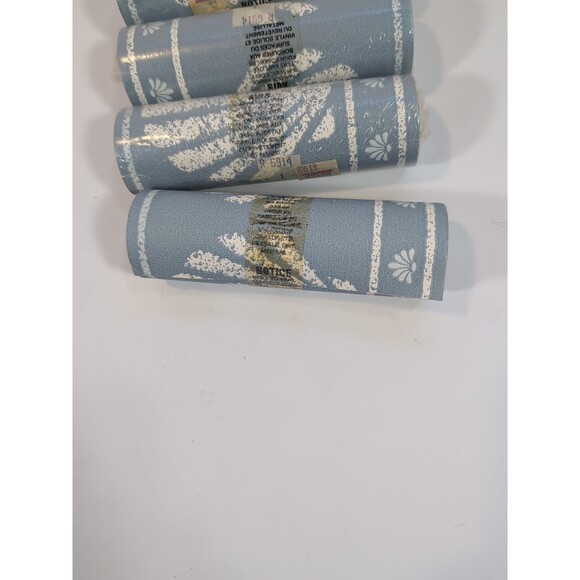 Beach Nautical Coastal Seashell Wallpaper Border Blue Gray White 15' L x 5 1/8"W - Picture 3 of 7